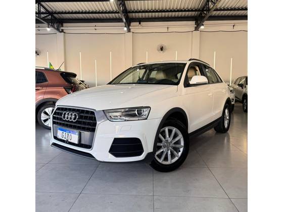 AUDI Q3 1.4 TFSI AMBITION GASOLINA 4P S TRONIC